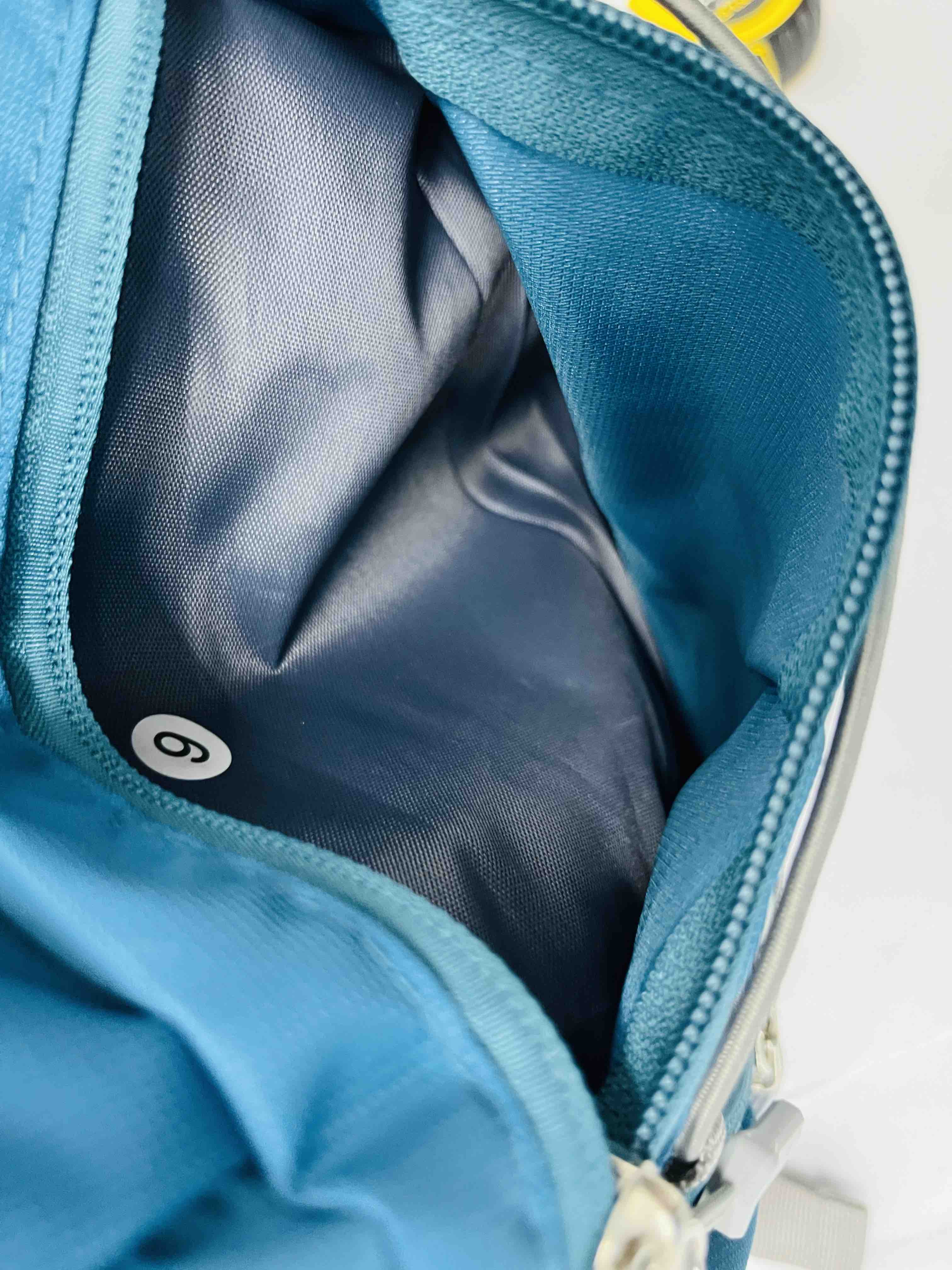 Thumb 4